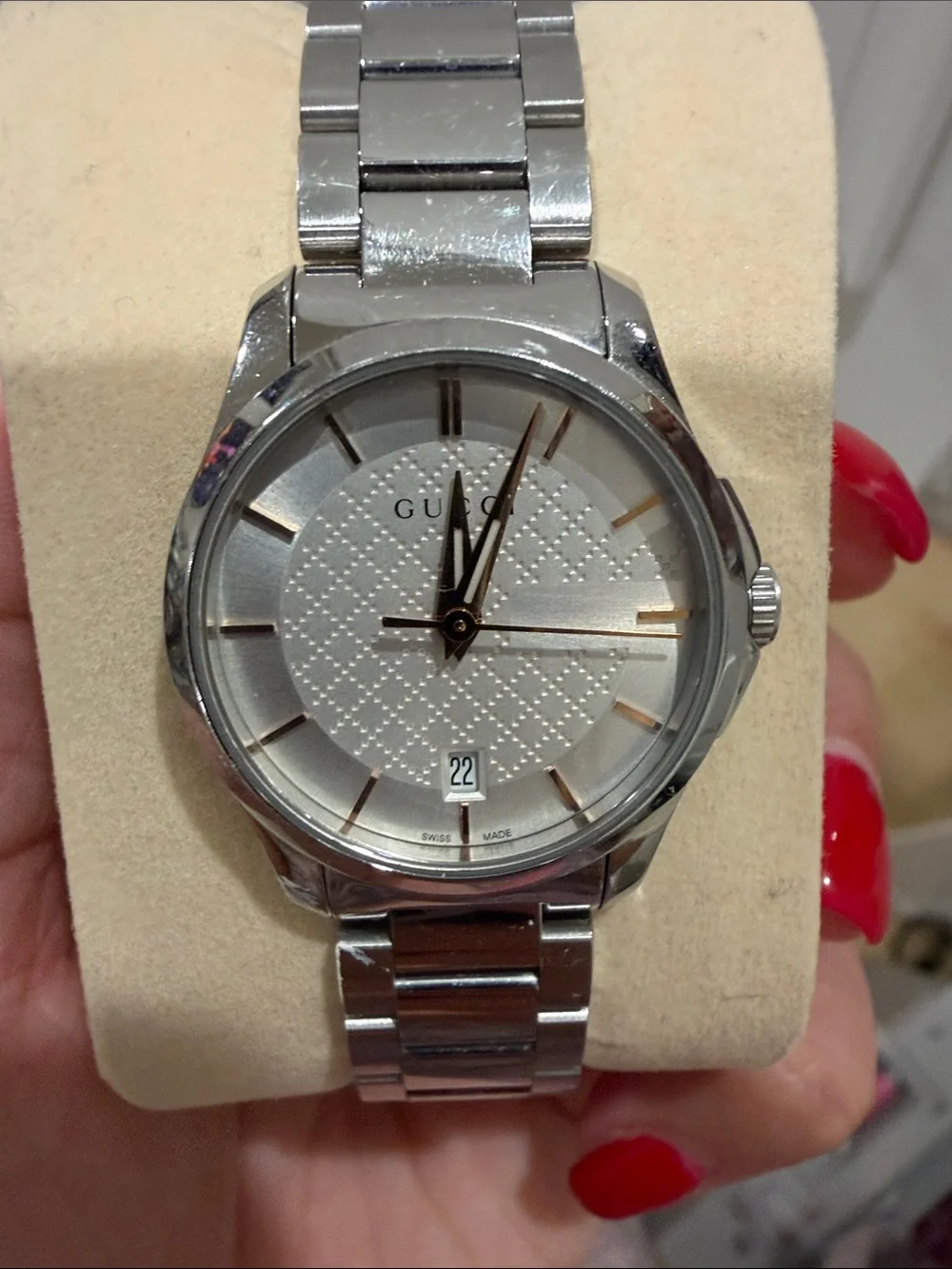 Gucci Silver Stainless Steel Men's Watch with Rose Gold Accents